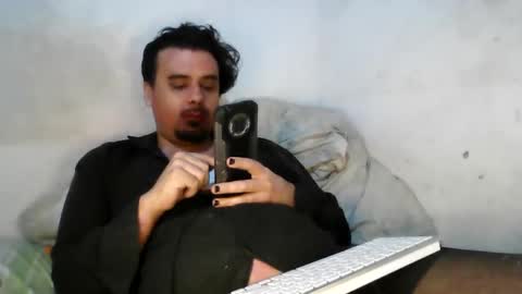 Faux Feitico VSW online show from April 3, 2:52 am