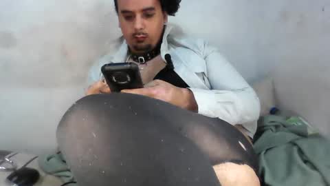 Faux Feitico VSW online show from April 10, 5:41 pm
