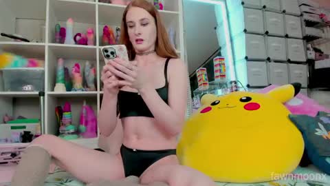 fawnmoonx online show from May 26, 7:59 pm