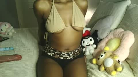 Faye Love online show from June 28, 5:54 am