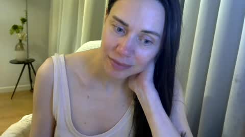 faylina online show from September 6, 10:04 pm