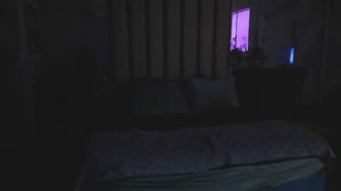 Luna and Leoh online show from July 24, 12:57 am