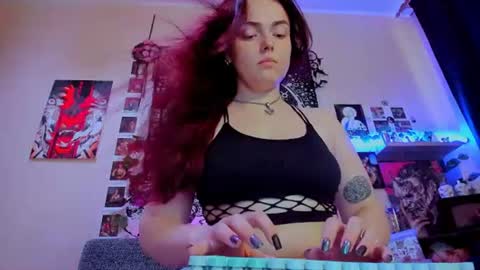 Diva online show from July 18, 9:10 am