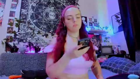 Diva online show from August 7, 2:33 am