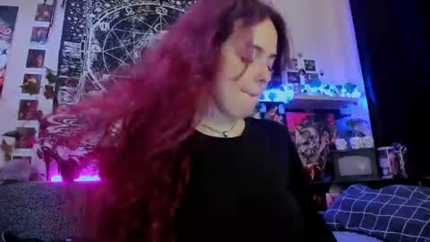 Diva online show from August 12, 5:43 am