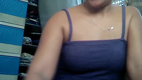 febby_gail1 online show from August 17, 5:34 am