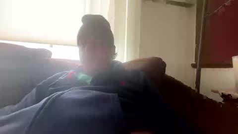 feedmyhugebelly online show from March 15, 6:13 pm