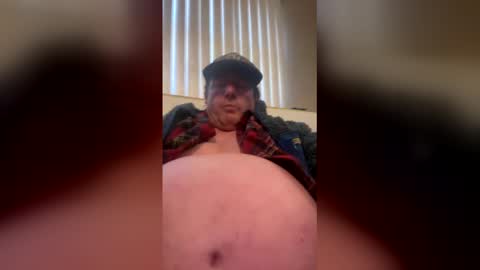feedmyhugebelly online show from March 29, 7:44 pm