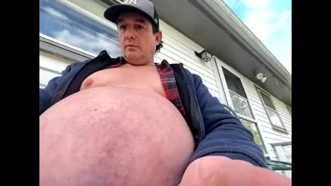 feedmyhugebelly online show from April 20, 9:31 pm