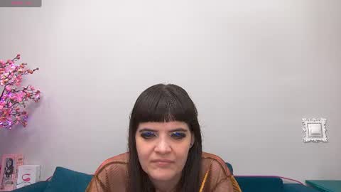 Laura online show from July 7, 3:54 am