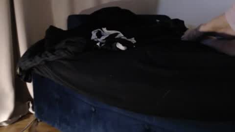 feetrmistress online show from August 15, 1:31 am