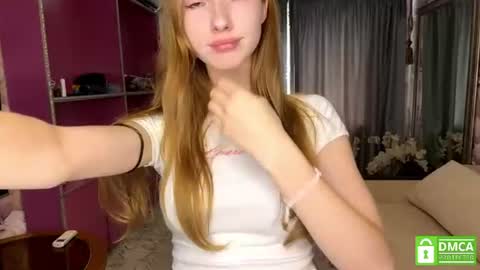 Aphrodite online show from August 9, 10:05 am