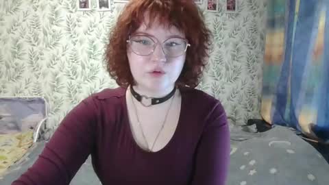 felicity_play online show from April 28, 7:19 am