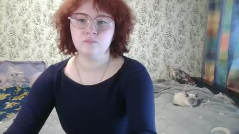 felicity_play online show from April 30, 6:05 am