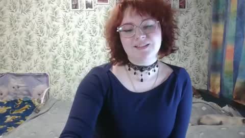 felicity_play online show from April 30, 8:28 am