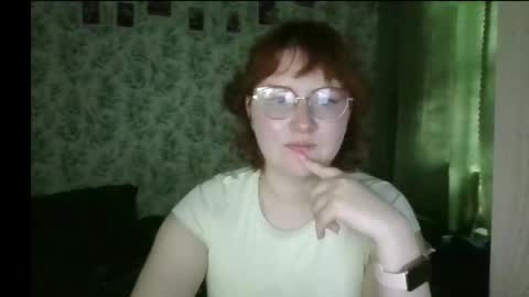 felicity_play online show from May 8, 11:56 am