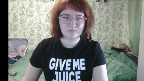 felicity_play online show from May 14, 7:51 am
