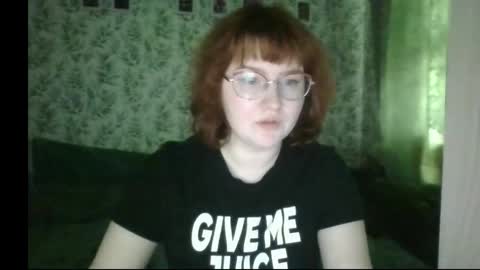 felicity_play online show from May 14, 10:47 am