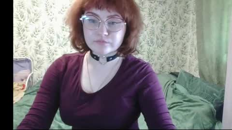 felicity_play online show from May 15, 8:14 am