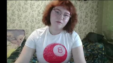 felicity_play online show from May 21, 8:27 am