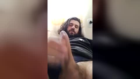 felipebh385495 online show from June 18, 1:33 pm