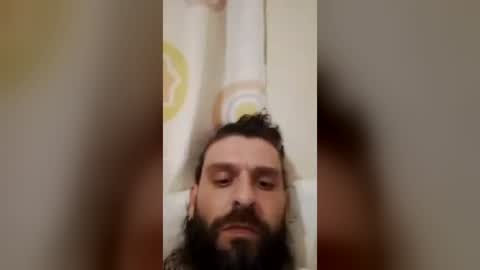 felipebh385495 online show from July 26, 10:59 pm