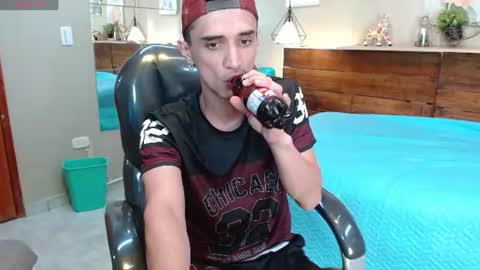 FELIPE online show from August 15, 4:55 pm