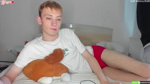felixcurt online show from August 13, 11:35 am