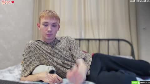 felixcurt online show from August 29, 2:16 pm