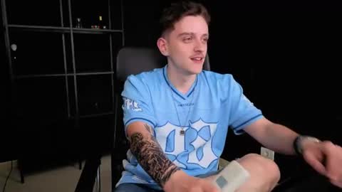 FelixStark online show from August 14, 2:53 pm