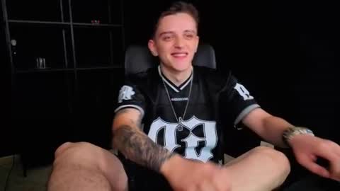FelixStark online show from August 16, 4:38 am