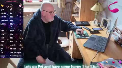 UKDaddy online show from June 18, 7:30 am
