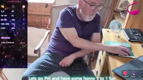 UKDaddy online show from June 27, 7:22 am