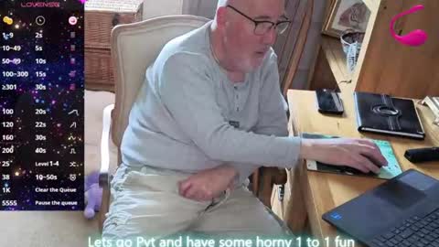 UKDaddy online show from June 28, 1:58 pm