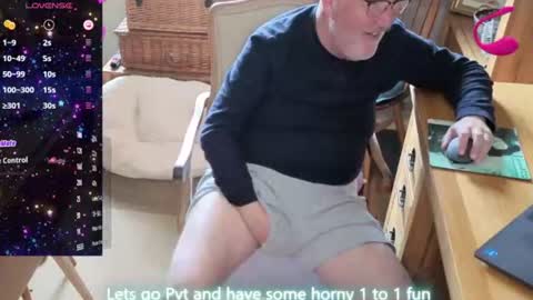 UKDaddy online show from June 29, 2:53 pm