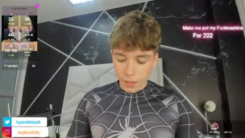 Femboy Max online show from August 4, 2:08 am