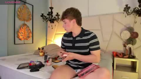 Femboy Max online show from August 11, 1:18 am