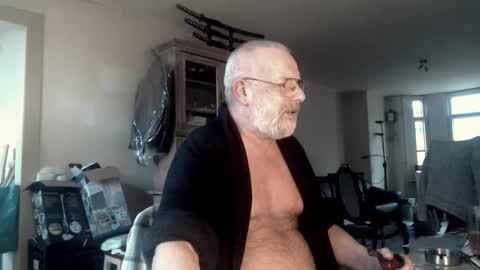 femdom_sub online show from March 8, 7:05 am