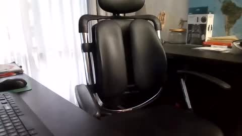 femdomsubby online show from June 1, 6:05 am