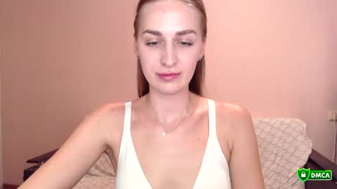 femkedejager online show from August 9, 8:21 pm