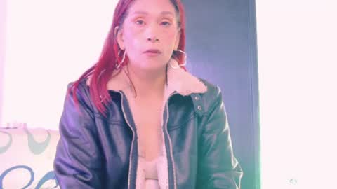 stefannia online show from August 7, 2:55 am