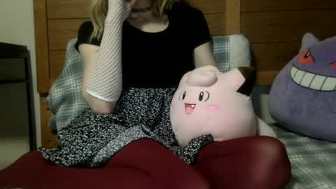 fenn88_ online show from July 30, 4:53 am