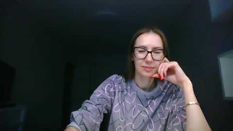 feraliss online show from June 11, 1:17 pm