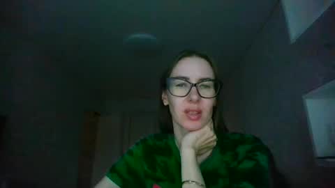 feraliss online show from July 4, 3:25 pm