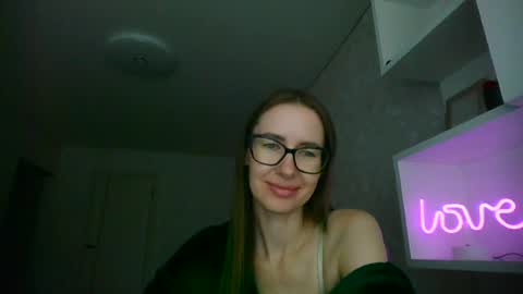 feraliss online show from July 19, 12:07 pm