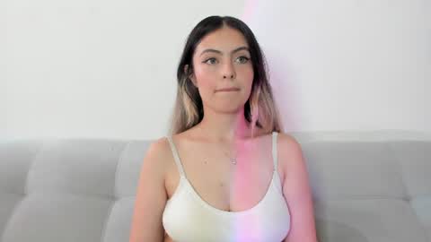 fernanda  online show from August 29, 6:29 pm