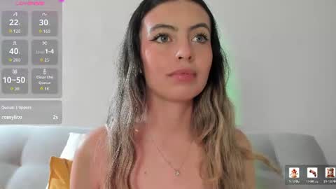 fernanda  online show from September 3, 6:44 pm