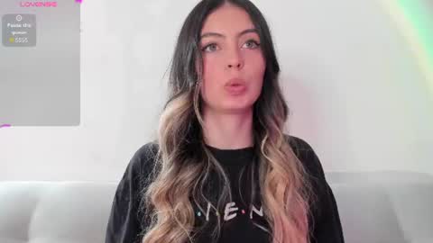 fernanda  online show from September 9, 4:48 pm