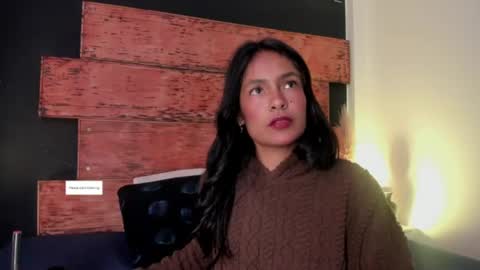 fernanda_liie_ online show from August 4, 12:35 pm
