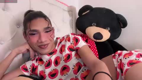 fernanda online show from July 30, 4:20 am
